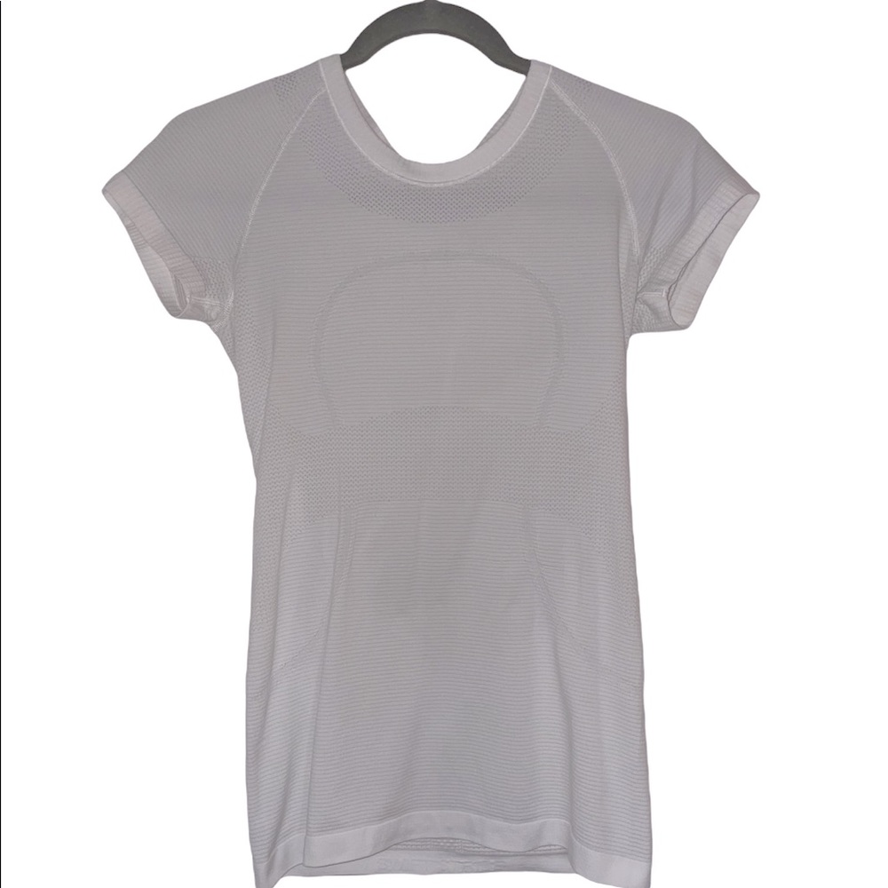 White lulu lemon swiftlets tech shirt